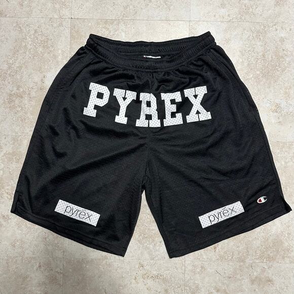 Pyrex Vision Spring/Summer 2013 Shorts Virgil Abloh - Picture 1 of 4